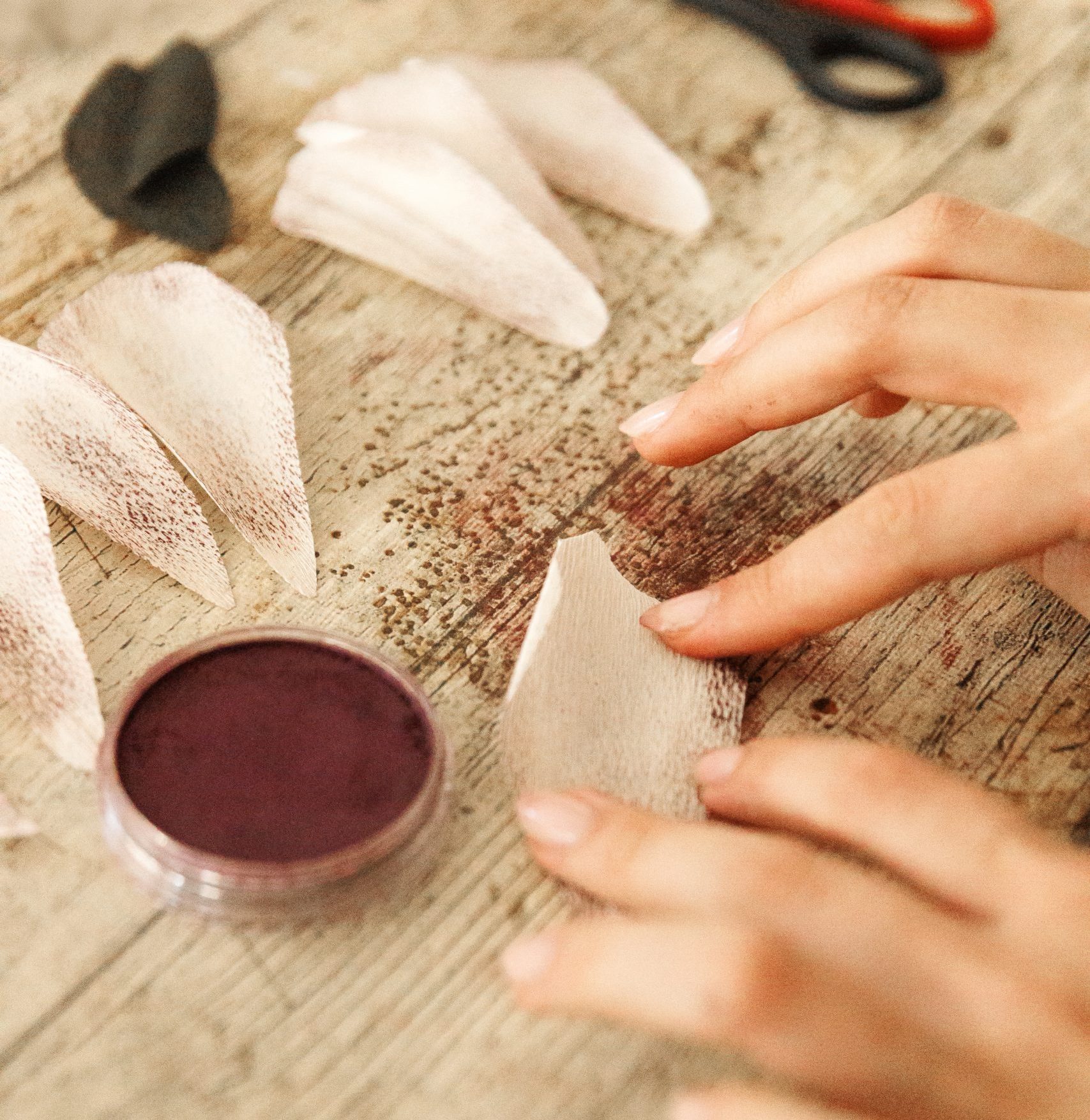 Arbeit an einem Tonkrug